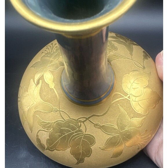 VTG BLUE Iridescent W/GOLD Leaf & Trim Porcelain Vase 6.5” Signed RARE - Picture 4 of 5